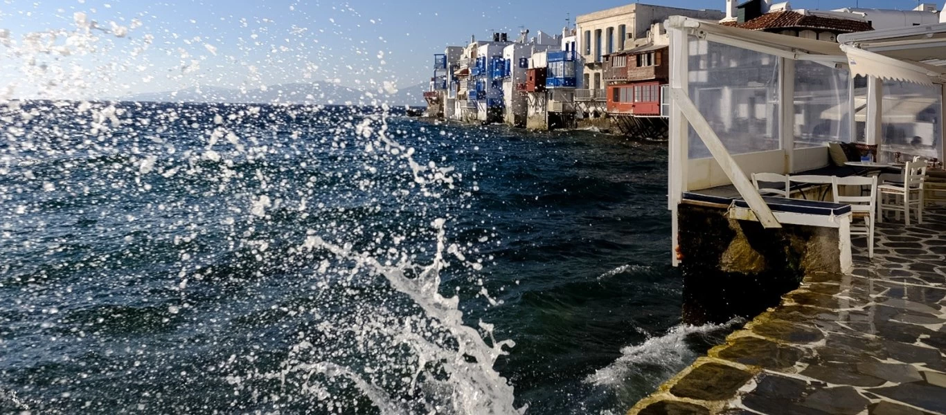 Μύκονος: Εντοπίστηκε νεκρός 37χρονος Έλληνας στο λιμάνι